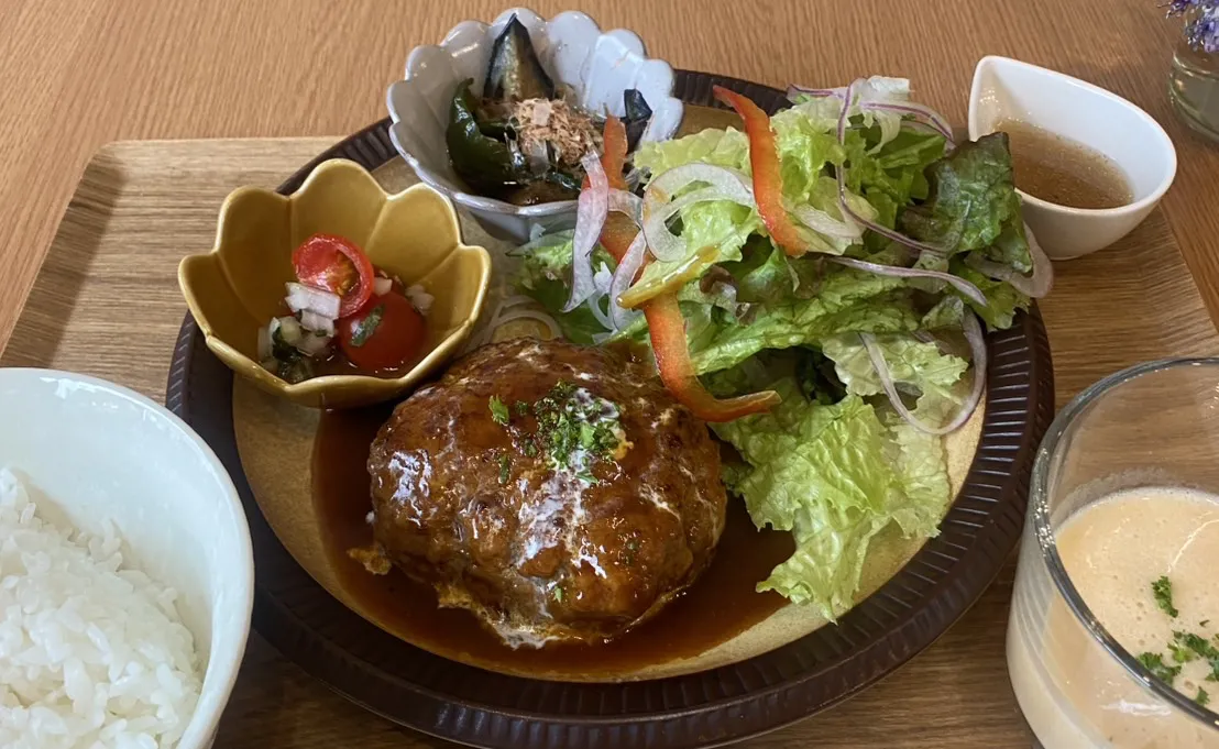 ≪手作りデミグラスハンバーグ≫